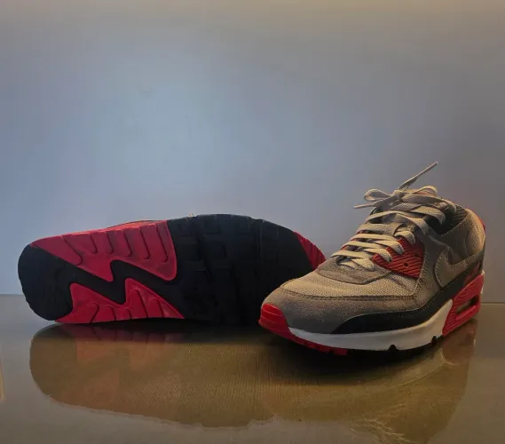 Nike AIR MAX 90