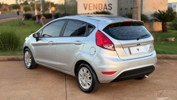 Ford Fiesta 1.5 16V Flex Mec. 5P 2016