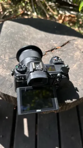 Câmera profissional Nikon Z6II ( NÃO ACOMPANHA LENTE) 