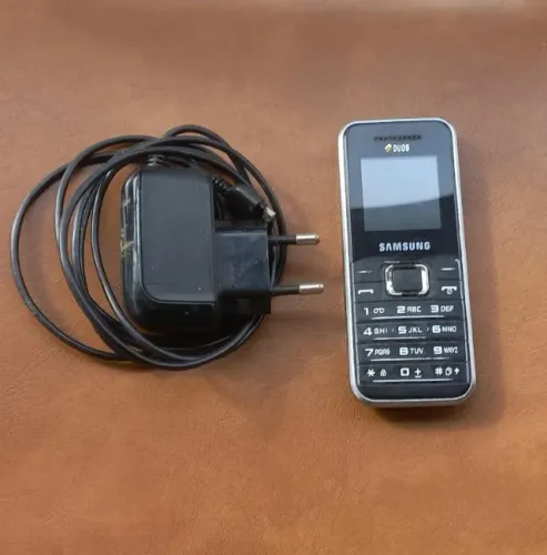 Celular para idoso (Somente para atender e realizar chamadas)