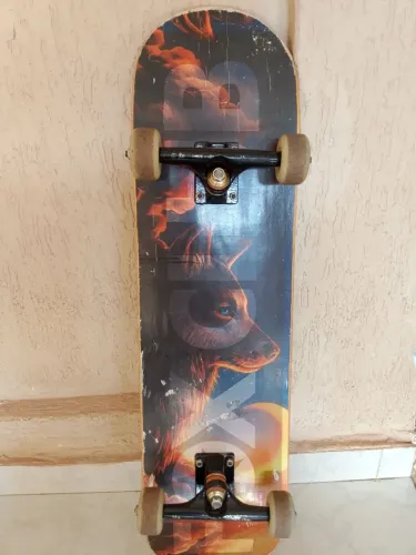 Skates