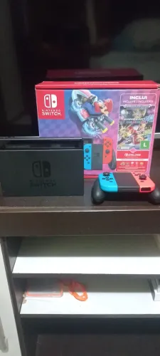 Nintendo Switch Completo na caixa
