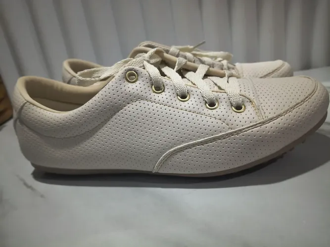 Tênis casual