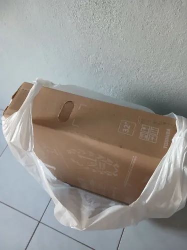 Tv Toshiba Smart 32" semi nova