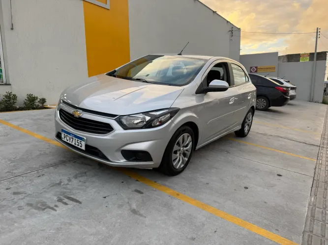 Chevrolet Onix Hatch LT 1.4 8V Flex Mec. 4P 2018