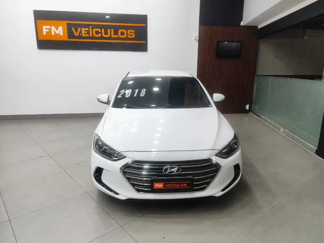 Hyundai Elantra 2.0 16V Flex Aut. 2018