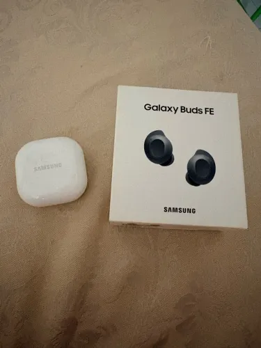 Samsung Galaxy Buds FE - Fone Bluetooth