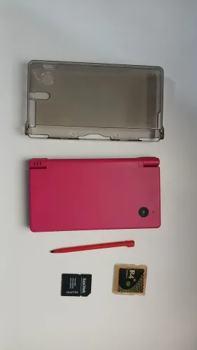 Nintendo dsi completo na caixa em ótimo estado