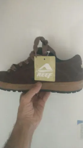 Tenis Reef Novo Gripper ! O tênis mais resistente de Skate ja feito.Costurado a mão 