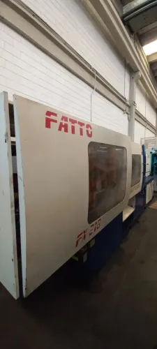 INJETORA DE PLASTICOS FATTO 218X ENTRE COLUNAS 500X500MM