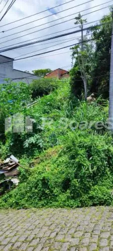 Terreno com 450m2 na rua Luiz Beltrão - Vila Valqueire