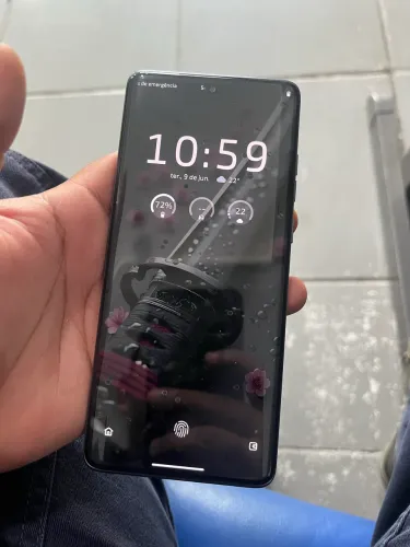 Estou vendendo moto edge 60 fusion está novo tem 3 dias de uso