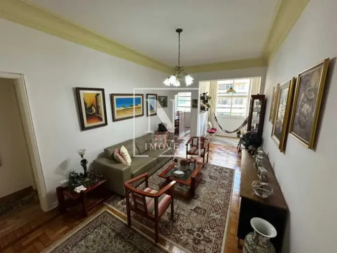 APARTAMENTO 2 QUARTOS no Bairro de Copacabana