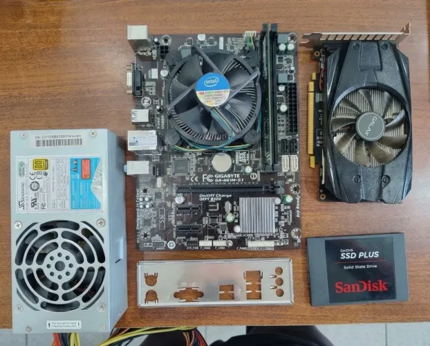 Kit Xeon 1225 V3 + 10GB RAM + GTX 1050 TI + SSD + Fonte