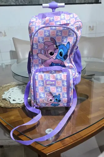 Kit de mochila e lancheira escolar Stitch