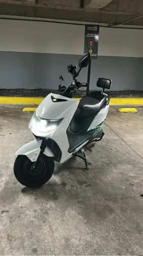 Moto elétrica nxt ekay up 2025