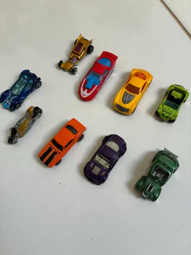 Lote Hot Wheels antigos Mattel Malaysia anos 2000