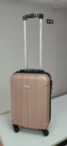 Mala de viagem bordo 10kgs para embarcar no avião com rodas 360 e cadeado segredo