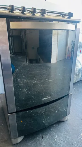 Vendo Fogão Eletrolux 4 bocas 