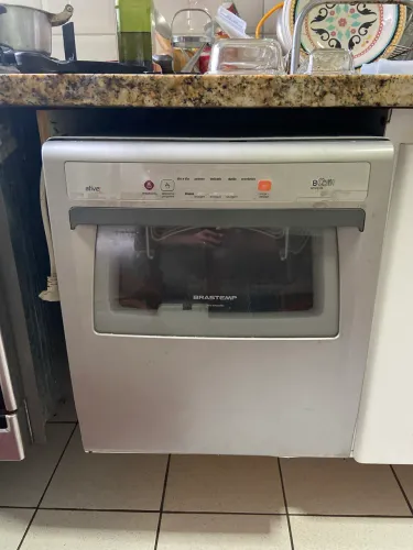 Vendo máquina de lavar louça Brastemp