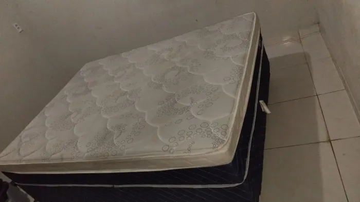 Cama box casal