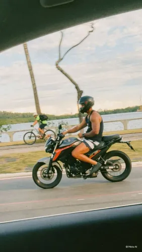 Moto a venda