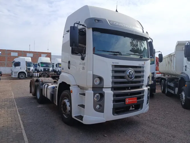 Volkswagen 25.360 Constel. 6x2 Tractor 2p (die)(E5) 2021/2022 Vamos Seminovos Regente Feij