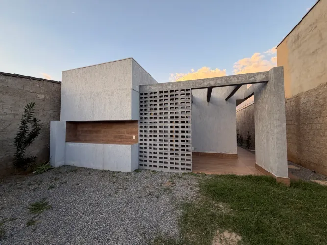Casa para Locação Condomínio Residencial Flórida - DF-475