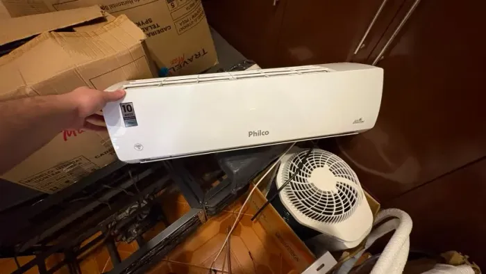 Ar Split Philco Eco Inverter 12.000 BTUs 220V - Sem Uso, c/ Tubulação