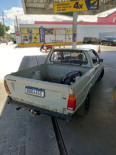 Frente e retirada de materiais