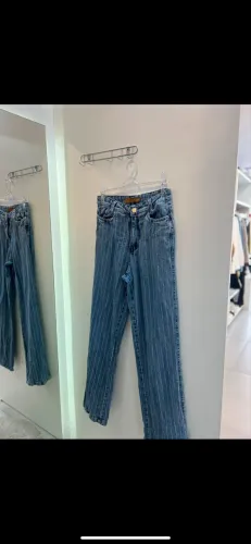 calça jeans wide leg