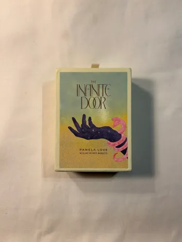 The infinite door tarot
