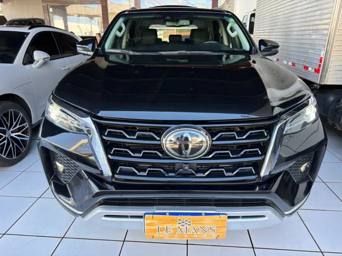 Toyota Hilux SW4 SRX 4X4 2.8 TDI 16V Dies. Aut. 2022
