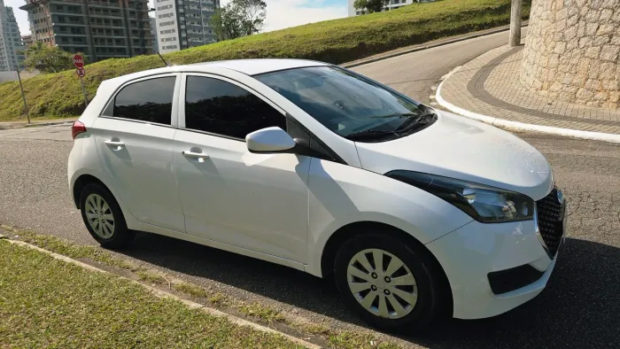 Hyundai HB20 Unique 1.0 Flex 12V Mec. 2019