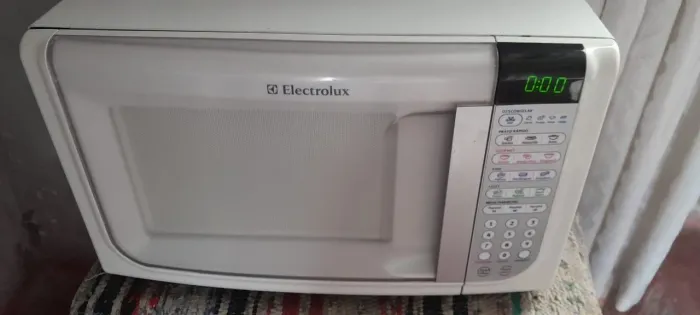 Microondas Eletrolux barato