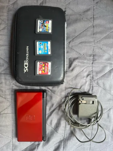 Nintendo DS Lite