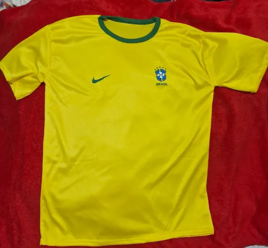 Camisetas do Brasil