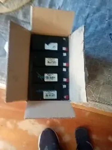 4 baterias de chumbo de 12v 10Ah