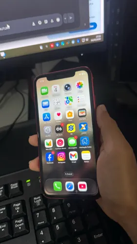 iPhone 11 64gb excelente estado