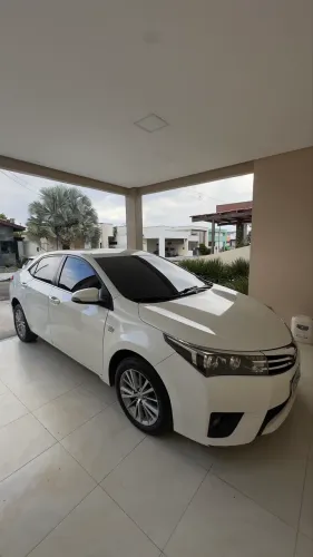 Toyota Corolla Altis 2.0 Flex 16V Aut. 2015