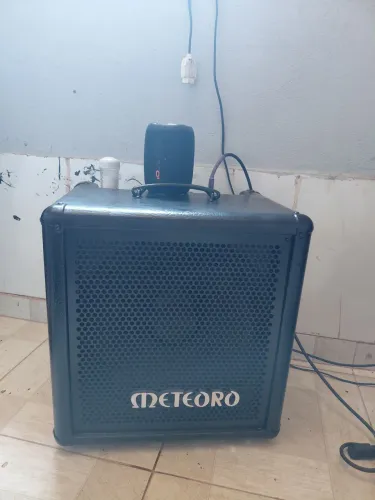 Vendo cubo mais baixo elétrico no valor de 2.000