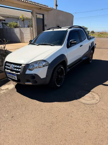 Fiat Strada Adventure1.8/ 1.8 Locker Flex CD 2010