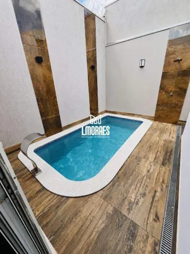 Casa à venda, 3 quartos, 1 suíte, 2 vagas, Bosque dos Buritis - Uberlândia/MG