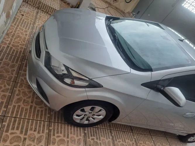 Onix Lt 1.0 2019 73.000 km R$52.999