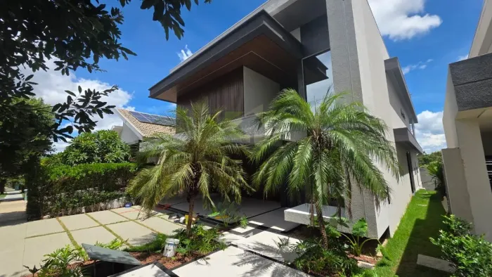 Casa à venda no Florais dos Lagos - 462 m², 5 suítes, piscina aquecida, 6 vagas