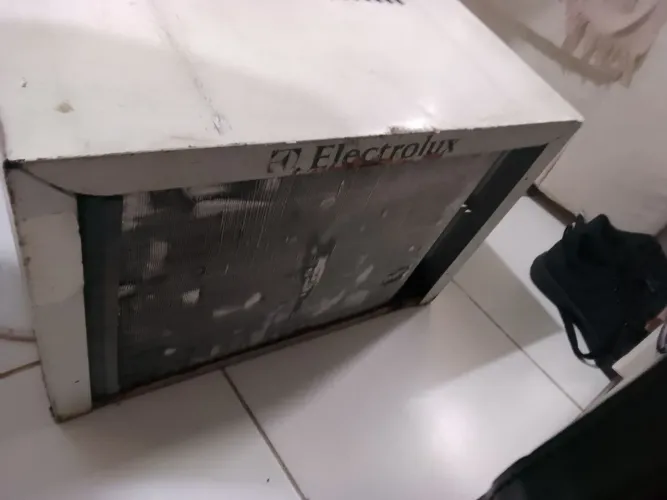 Ar condicionado 7.500 funcionando