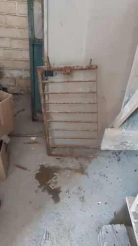 Portas e Janelas ferro usadas