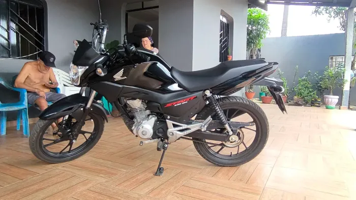 Vendo Start 160 NOVA MIL KM RODADOS 20.000