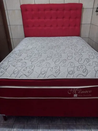 Cama Box Casal com cabeceira.