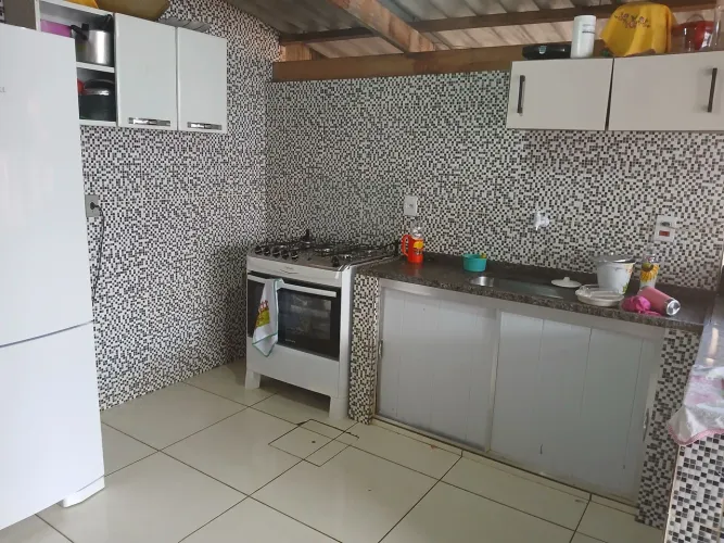 VENDE AE OU TROCA CASA